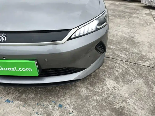 BYD Qin PLUS — Фото автомобиля 23