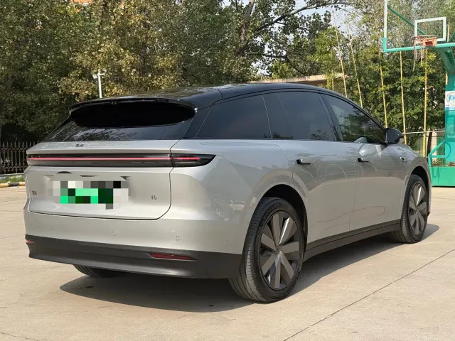 Li Auto i6 — Фото автомобиля 19