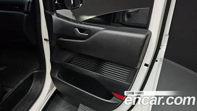 Hyundai Staria Staria Карго 3 места — Фото автомобиля 25