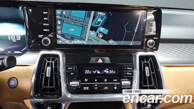 Kia Sorento — Фото автомобиля 14