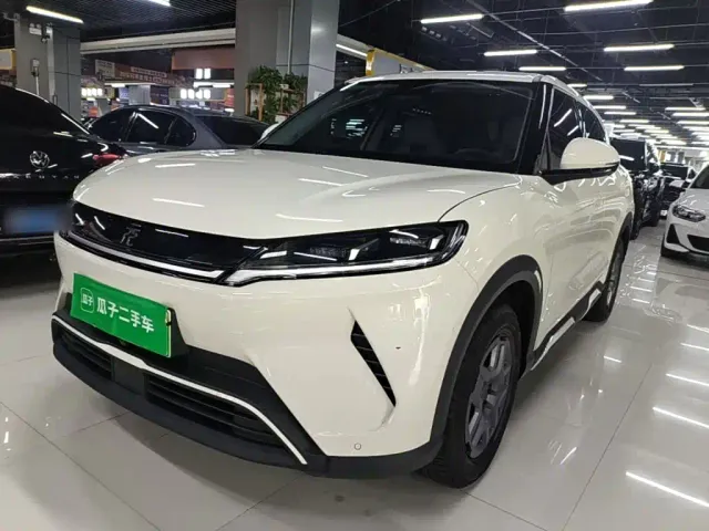 Фотография автомобиля — BYD Yuan UP