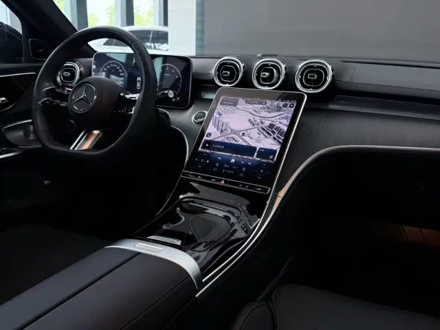 Mercedes-Benz C-Class — Фото автомобиля 6
