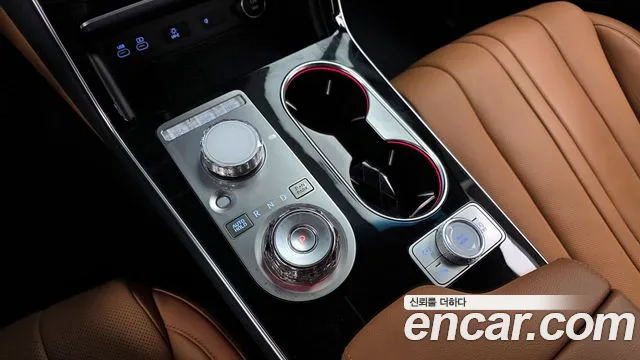 Genesis GV80 2.5T Бензин 2WD — Фото автомобиля 9