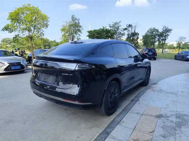 GAC Hyptec HT — Фото автомобиля 9