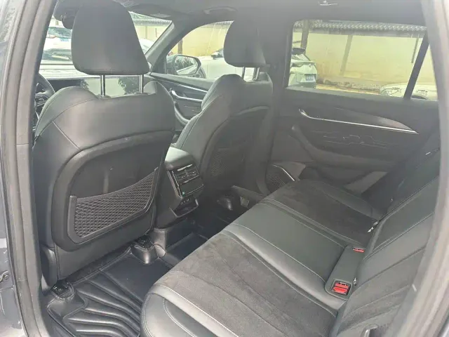 Geely Xingyue L — Фото автомобиля 5