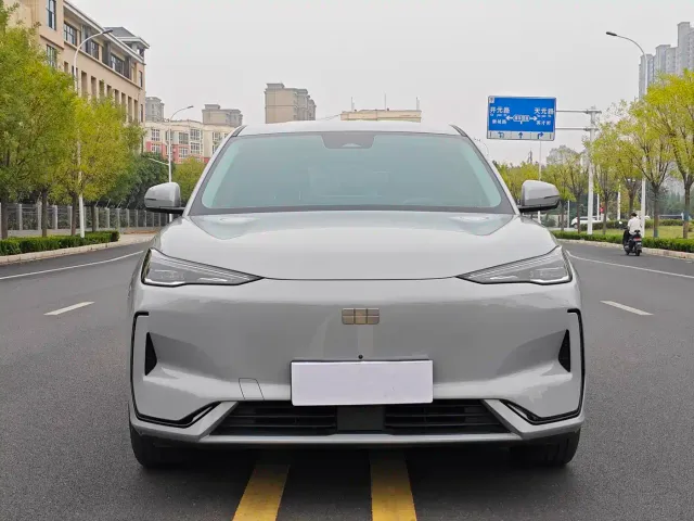 Geely Galaxy E5 — Фото автомобиля 2