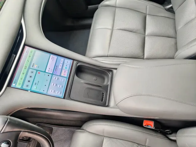 IM Motors LS6 — Фото автомобиля 13