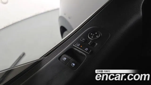 Hyundai Staria Staria — Фото автомобиля 28