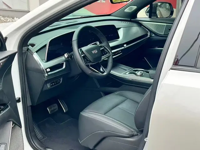 Cadillac XT5 — Фото автомобиля 6