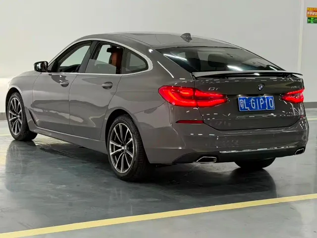 BMW 6 Series Gran Turismo — Фото автомобиля 7