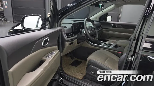 Kia Carnival 4th Gen — Фото автомобиля 15