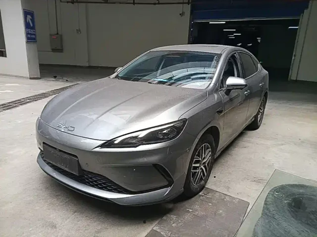 Фотография автомобиля — BYD Seal 05 DM-i