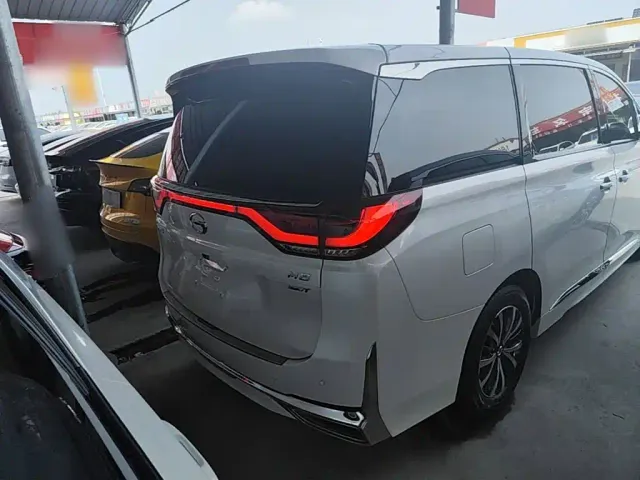 GAC Trumpchi M8 — Фото автомобиля 5