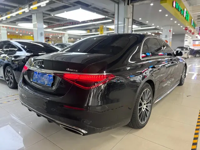 Mercedes-Benz S-Class — Фото автомобиля 10