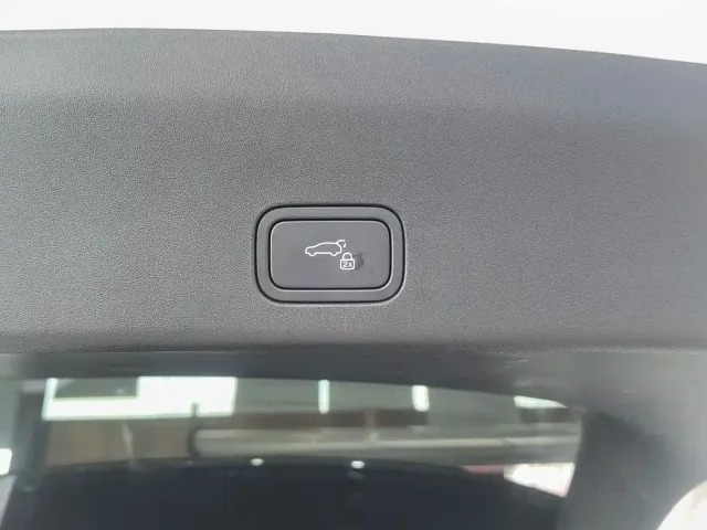 Li Auto i6 — Фото автомобиля 16