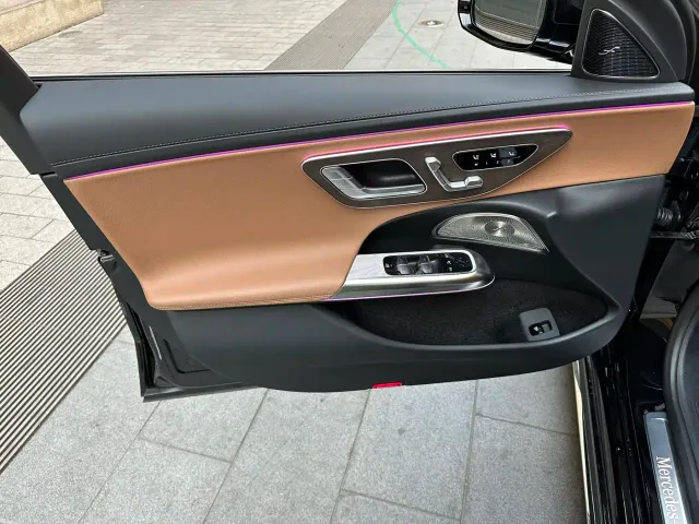 Mercedes-Benz E-Class — Фото автомобиля 15