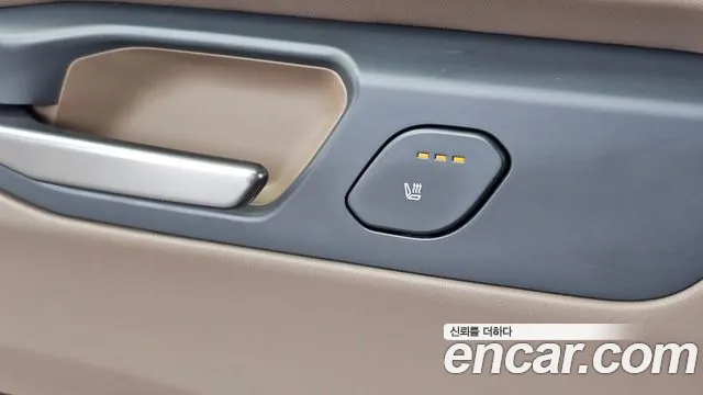 Kia EV9 — Фото автомобиля 28