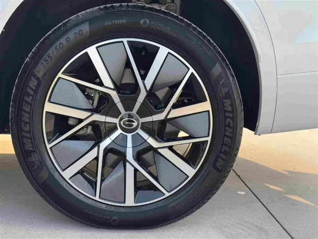 GAC Trumpchi Xiangwang S9 — Фото автомобиля 28