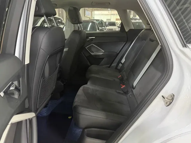 Audi Q3 — Фото автомобиля 5