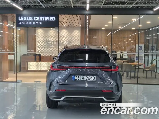 Lexus NX NX450h+ 2nd Gen — Фото автомобиля 4