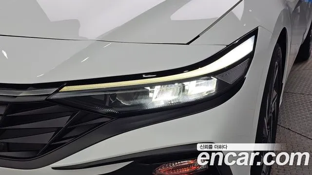Hyundai AVANTE Новый Avante (CN7) — Фото автомобиля 22