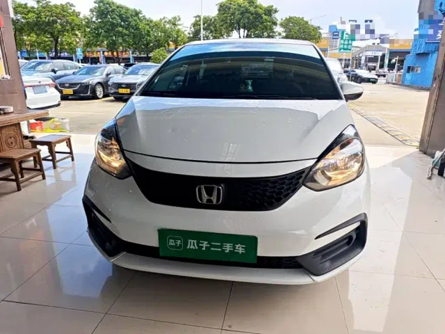 Honda Fit — Фото автомобиля 2