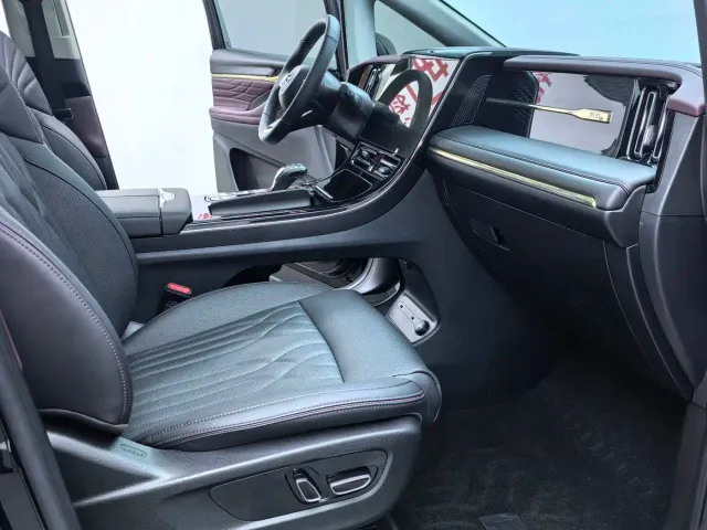 GAC Trumpchi M8 — Фото автомобиля 11