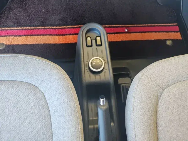 Wuling Hongguang Mini EV — Фото автомобиля 13