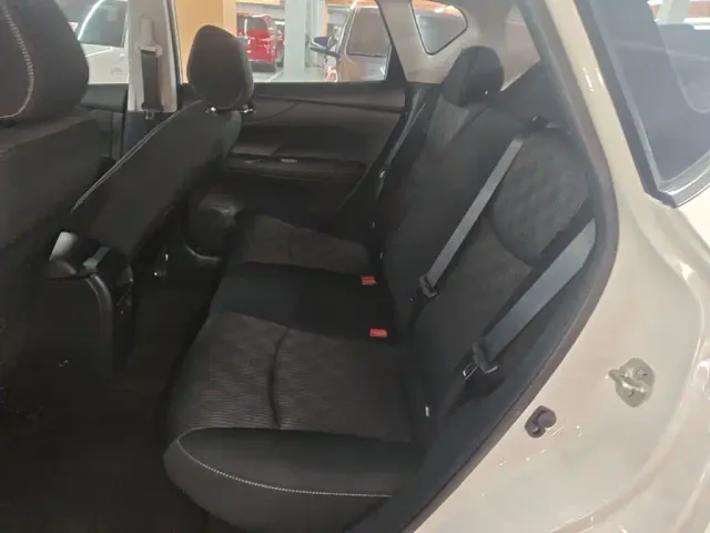 Nissan Tiida — Фото автомобиля 16