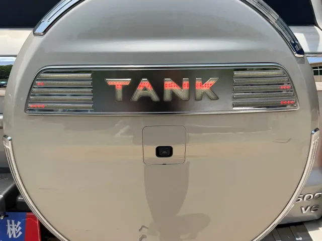 Tank 500 — Фото автомобиля 10