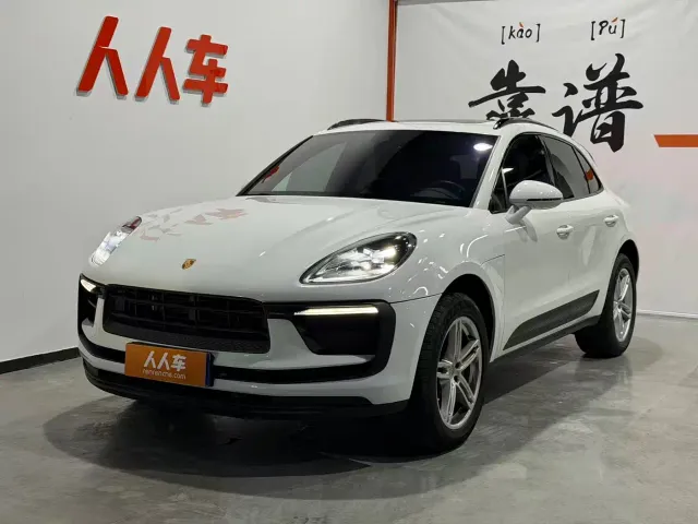 Фотография автомобиля — Porsche Macan
