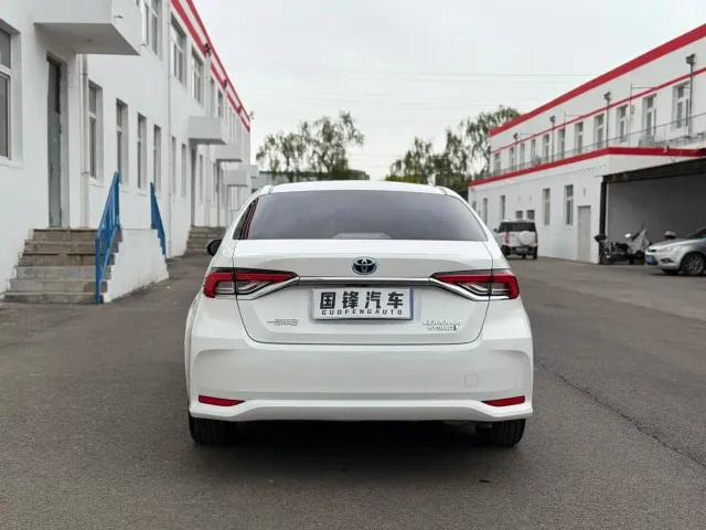 Toyota Corolla — Фото автомобиля 5