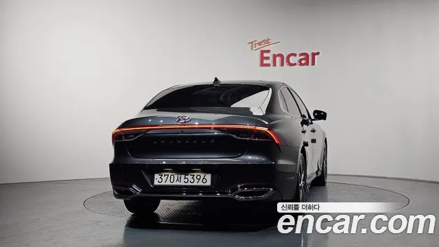 Hyundai Grandeur Новый Grandeur IG — Фото автомобиля 4