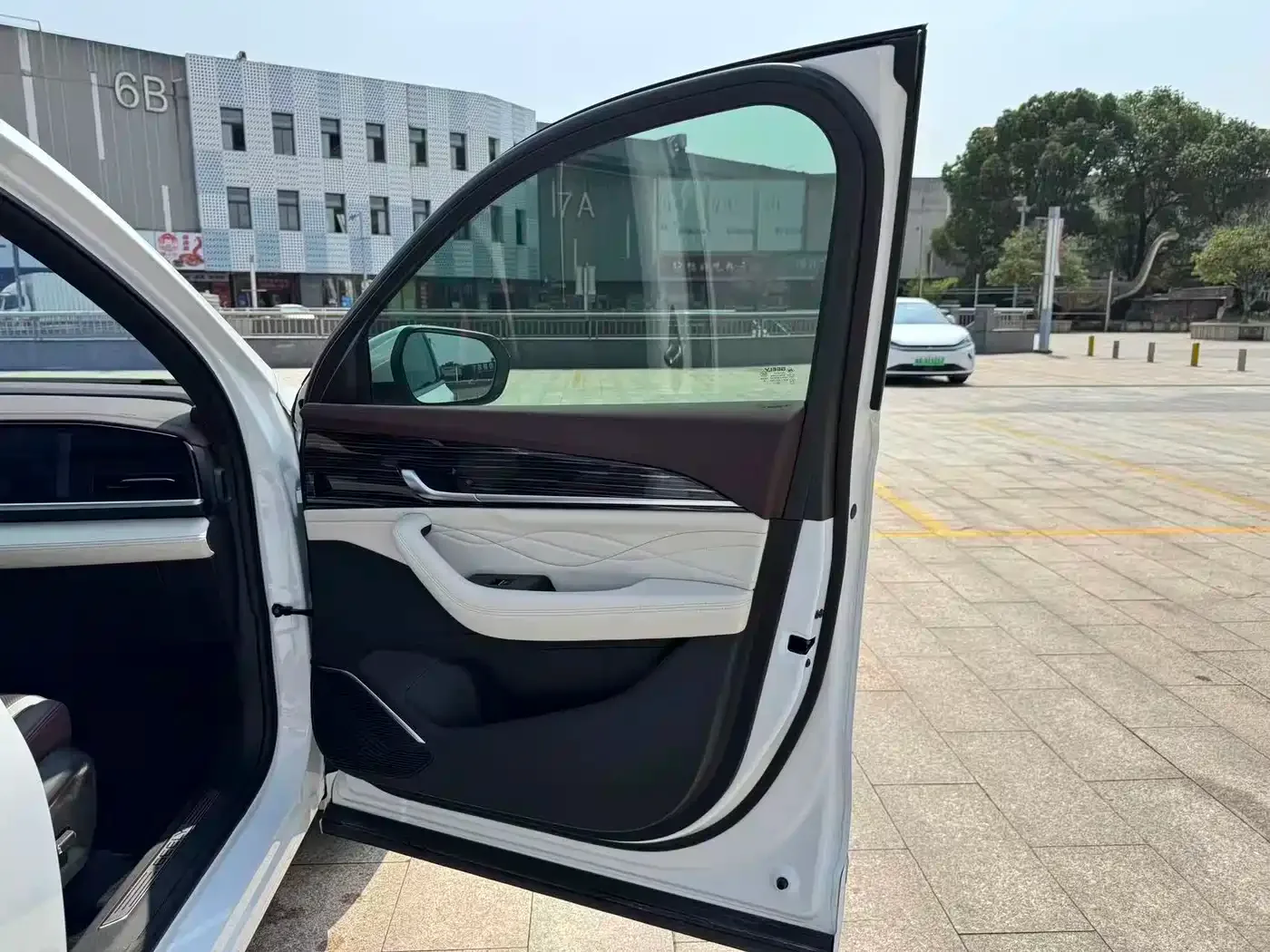 Geely Xingyue L 2021 2.0TD DCT EVO FWD Premium — Фото автомобиля 28