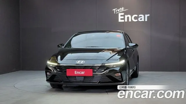 Фотография автомобиля — Hyundai AVANTE