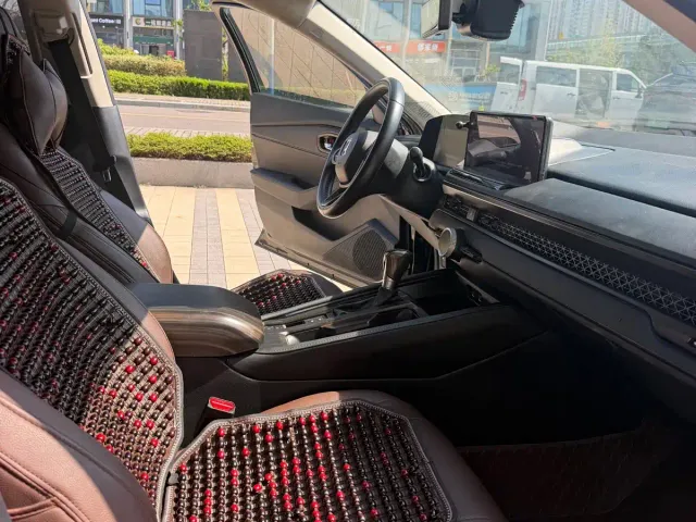 Honda Accord — Фото автомобиля 13