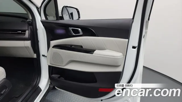 Kia Canival Carnival 4 поколение Дизель 9 мест Signature — Фото автомобиля 23
