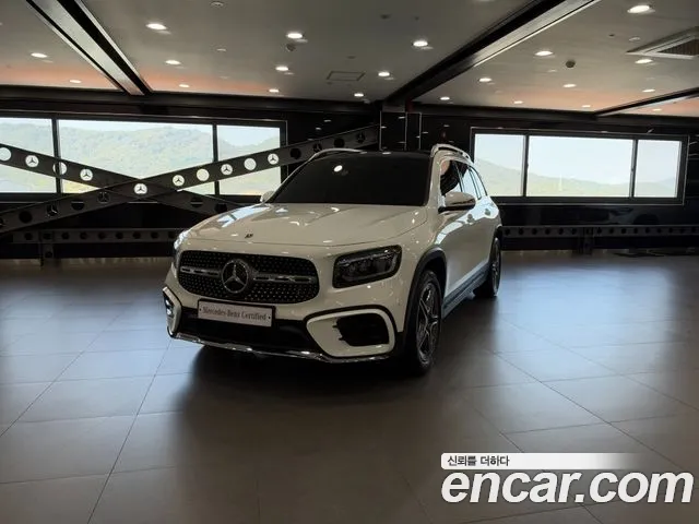 Фотография автомобиля — Mercedes-Benz GLB-Class X247