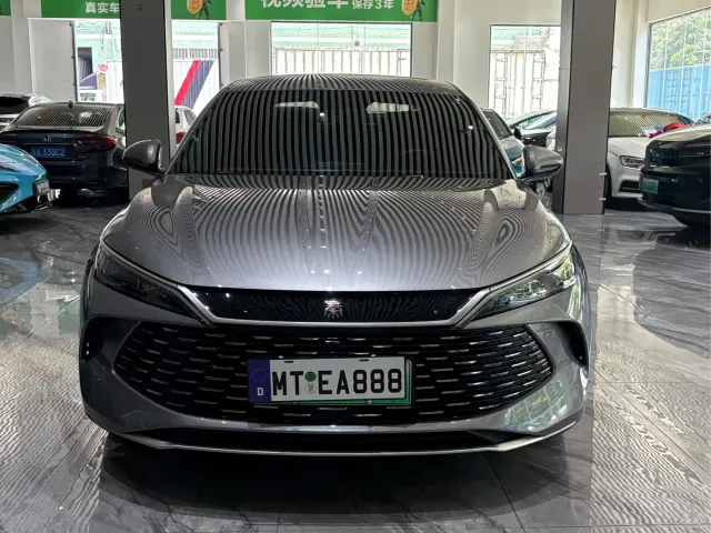 BYD Qin L — Фото автомобиля 2