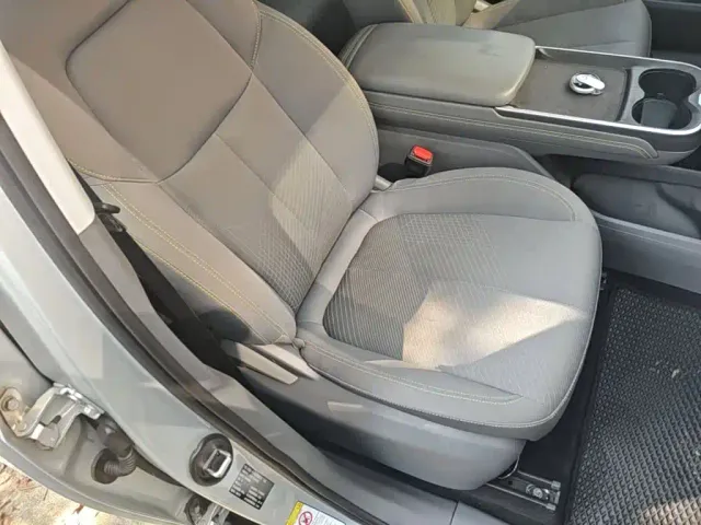 Besturn Yueyi 03 2025 445km Premium Selection Edition — Фото автомобиля 15