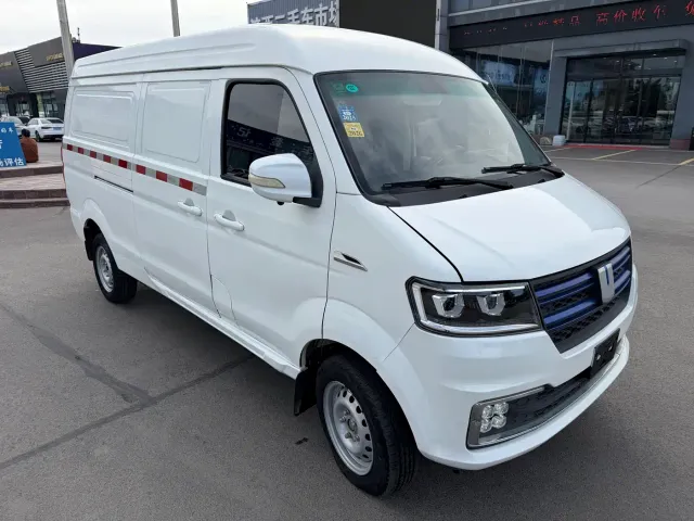 Farizon Yuan Cheng E5 — Фото автомобиля 3