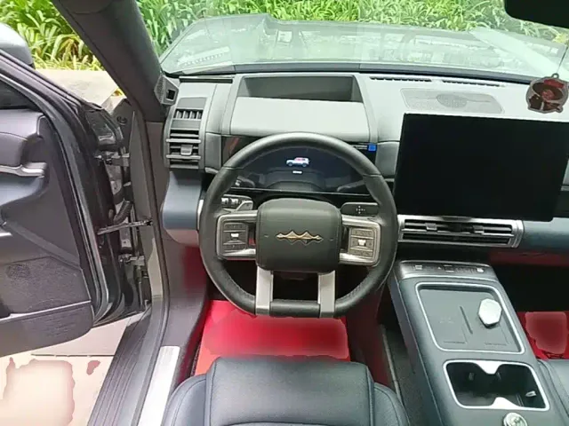 BYD FangChengBao Titanium 7 — Фото автомобиля 10