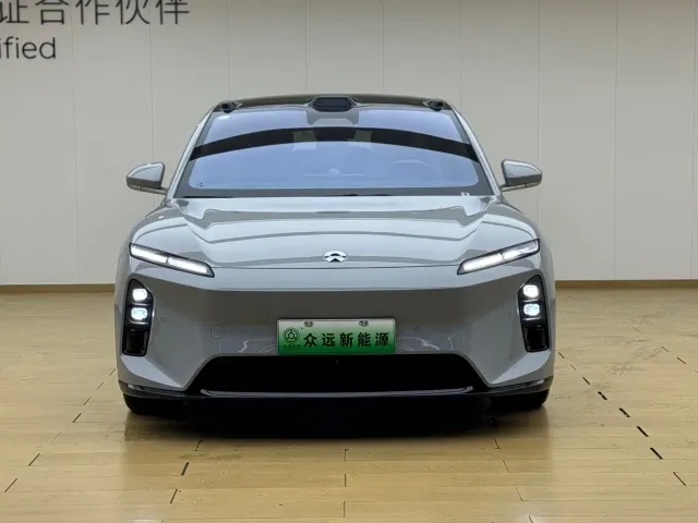 Nio ET5 Touring — Фото автомобиля 3