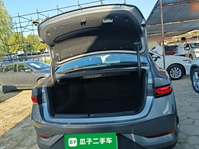 BYD Qin PLUS — Фото автомобиля 18