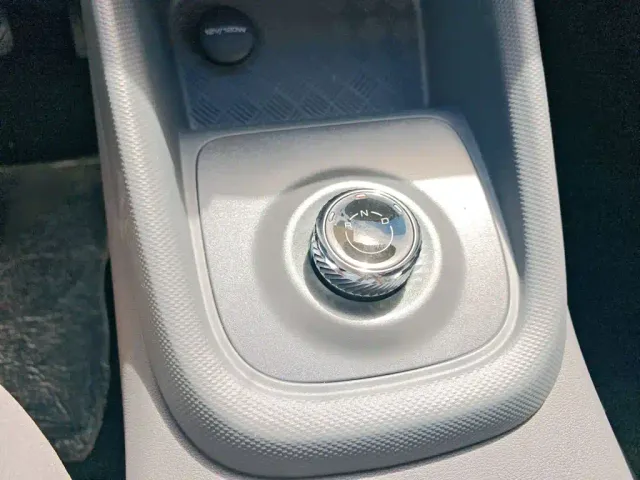 Wuling Hongguang — Фото автомобиля 10