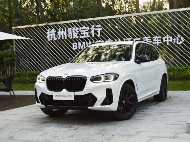 Фотография автомобиля — BMW X3