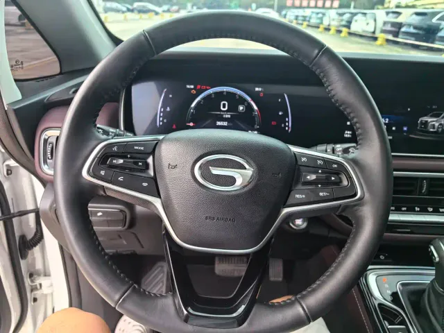 GAC Trumpchi M6 — Фото автомобиля 17
