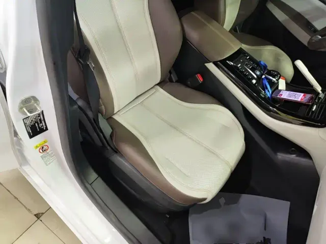 BYD Qin PLUS — Фото автомобиля 24