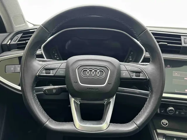 Audi Q3 — Фото автомобиля 17