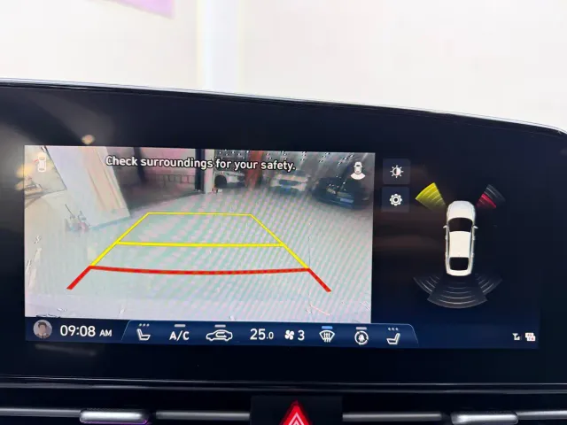 Hyundai Elantra — Фото автомобиля 13